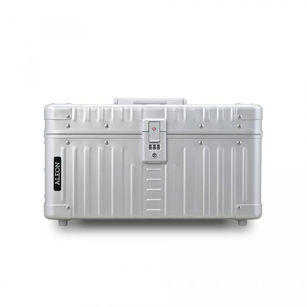 3920 Beauty PL front